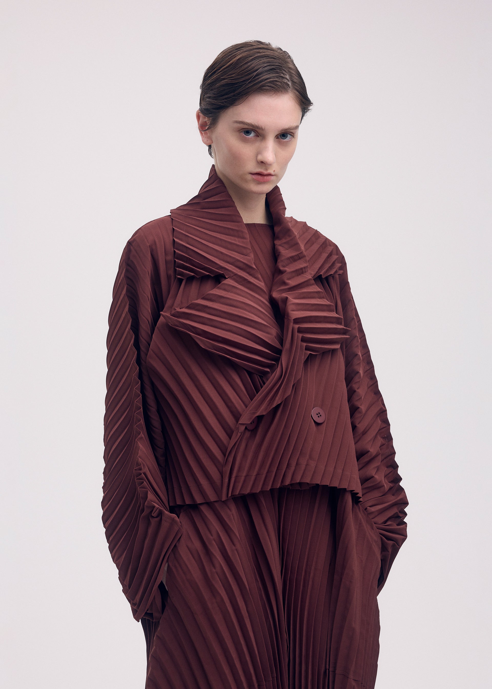 WAVE PLEATS Jacket Dark Brown