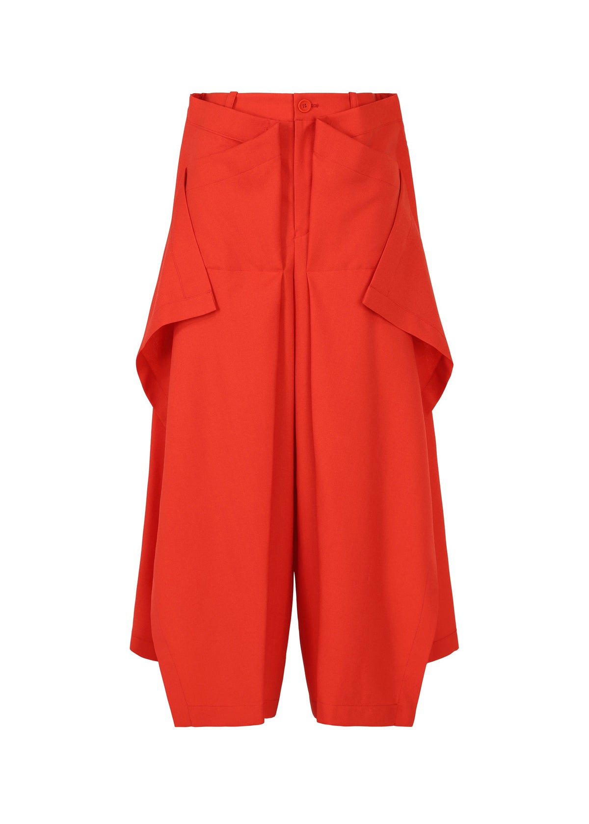 A product shot of the Issey Miyake UNI FORM WOOL trousers in .