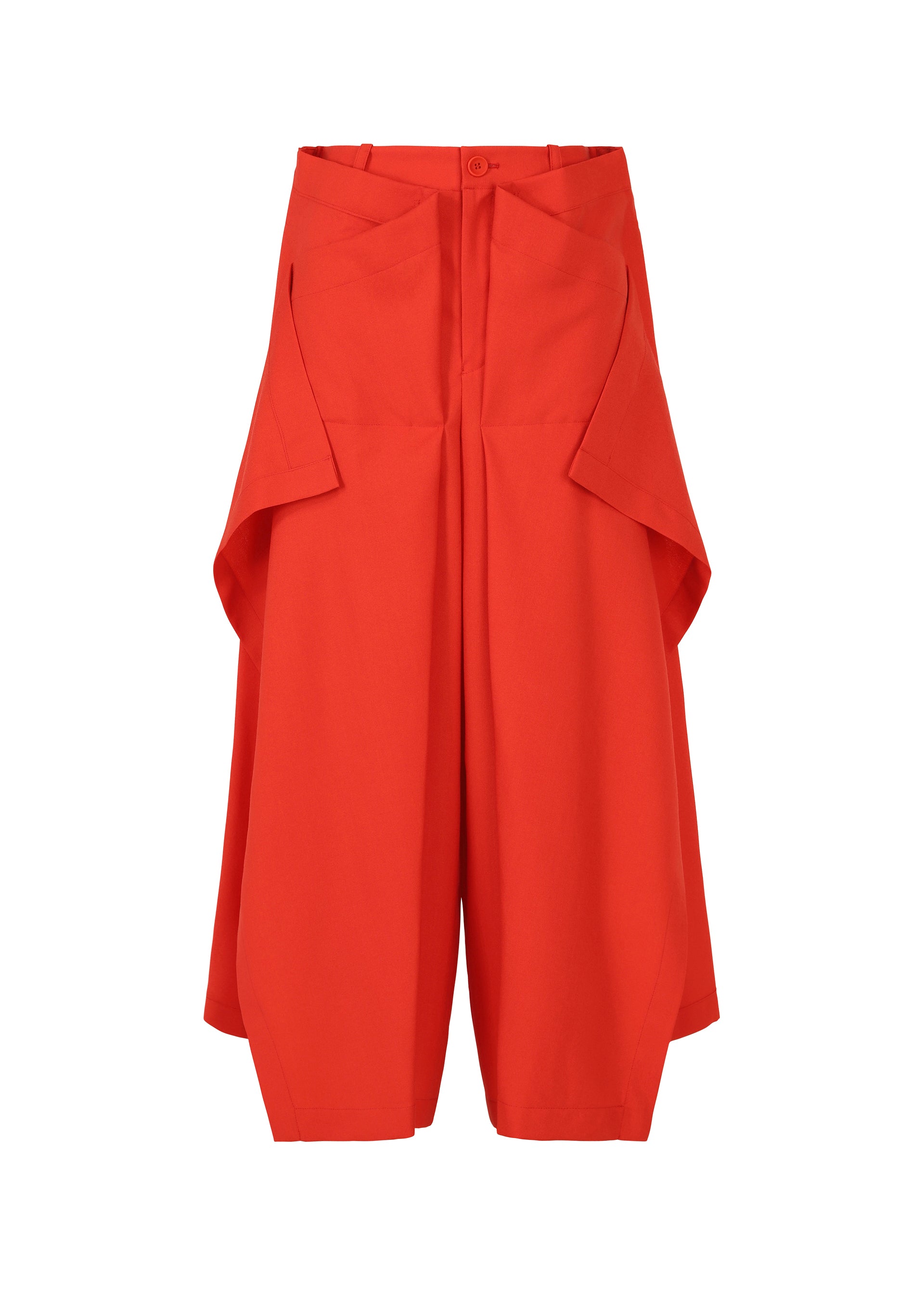 A product shot of the Issey Miyake UNI FORM WOOL trousers in .