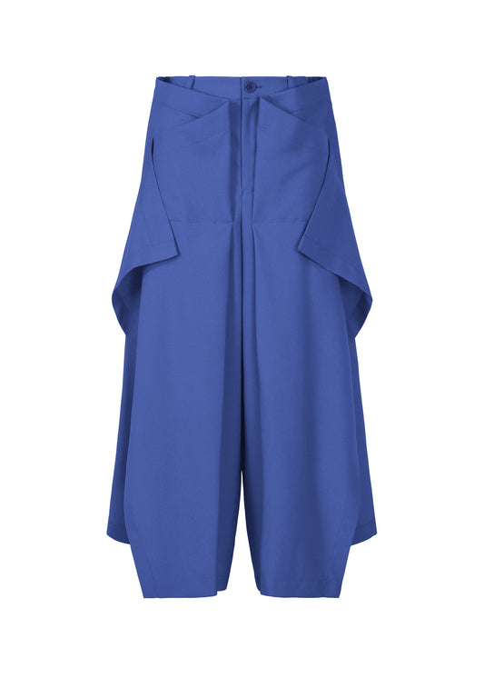 A product shot of the Issey Miyake UNI FORM WOOL trousers in .