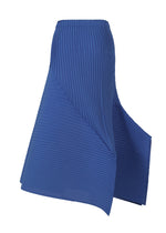 A detail shot of the ISSEY MIYAKE FOLD PLEATS skirt.