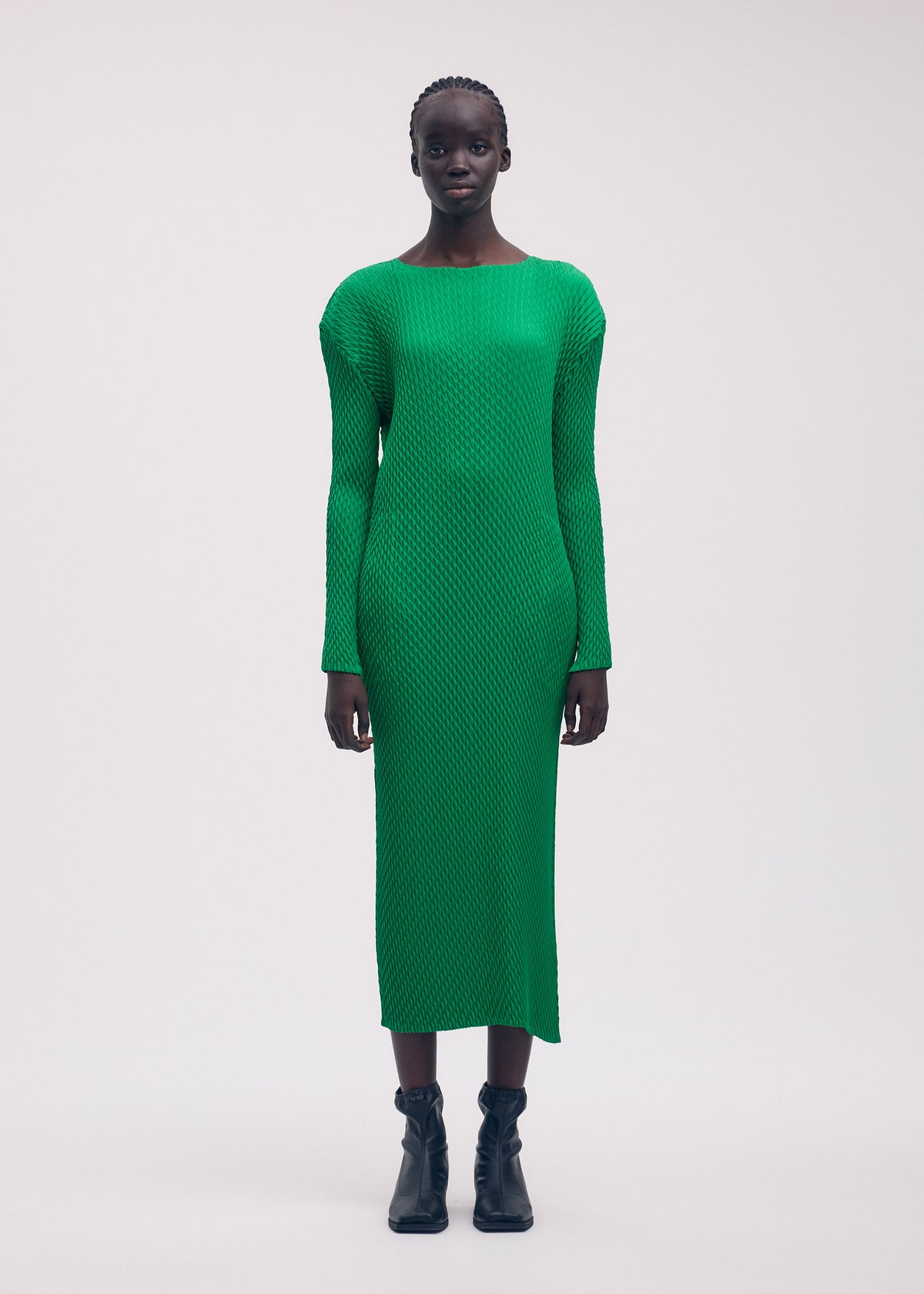 SLEEK PLEATS Dress White