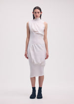 Robe en tricot à plis contour noir