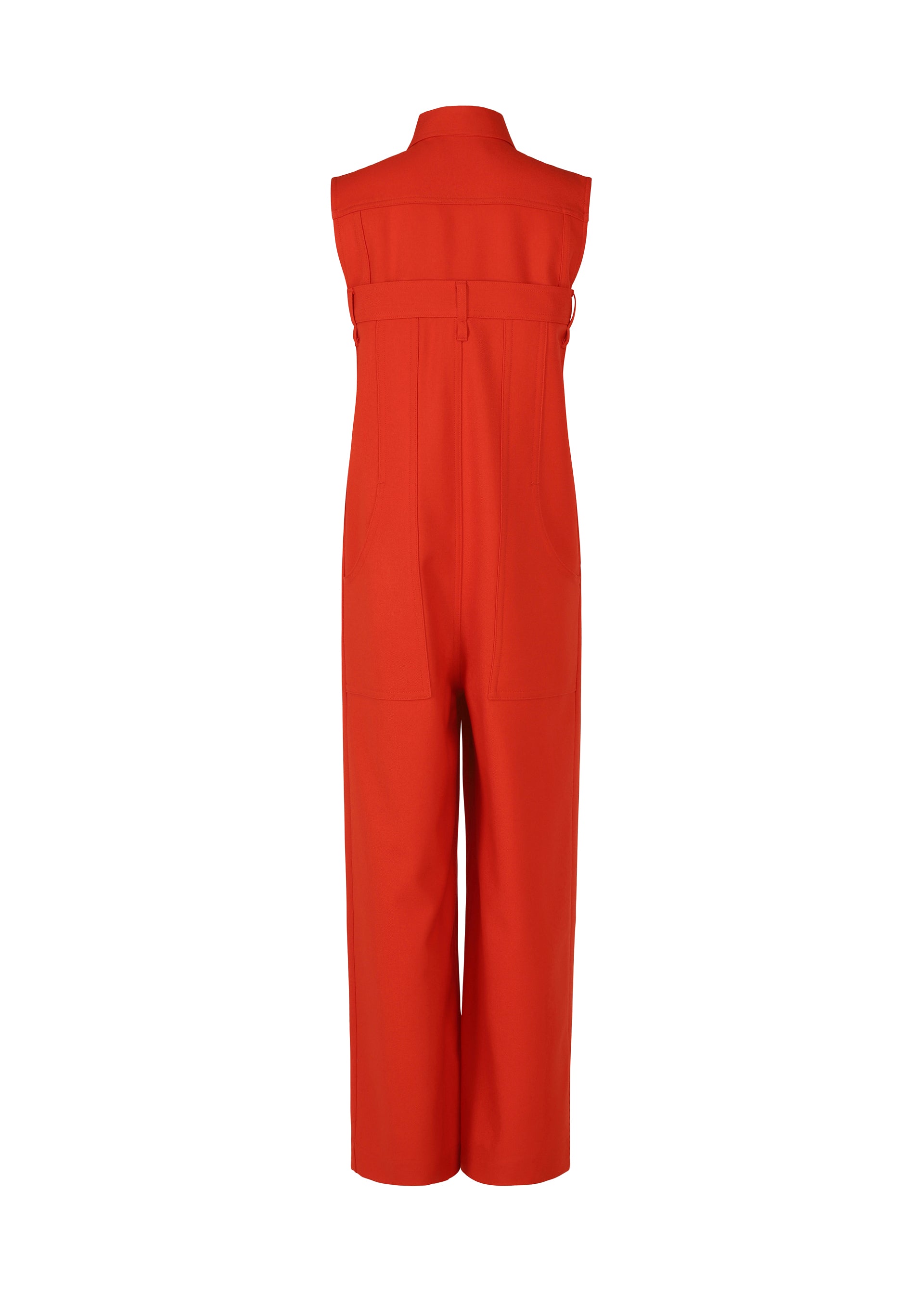 A detail shot of the Issey Miyake DISPOCKET Pants jumpsuit.