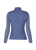 A detail shot of the Issey Miyake RESTORE BLEND PLEATS shirt.