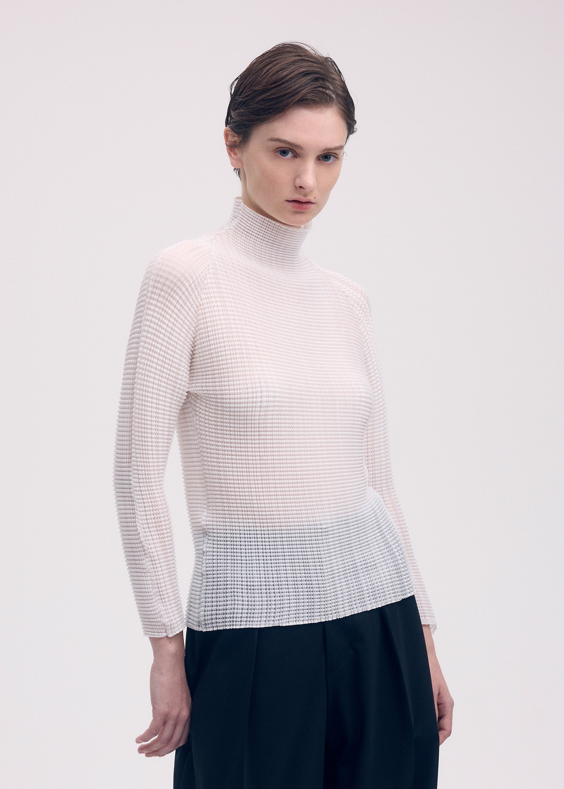 WOOLY PLEATS BK/WT-58 Top White – ISSEY MIYAKE EU