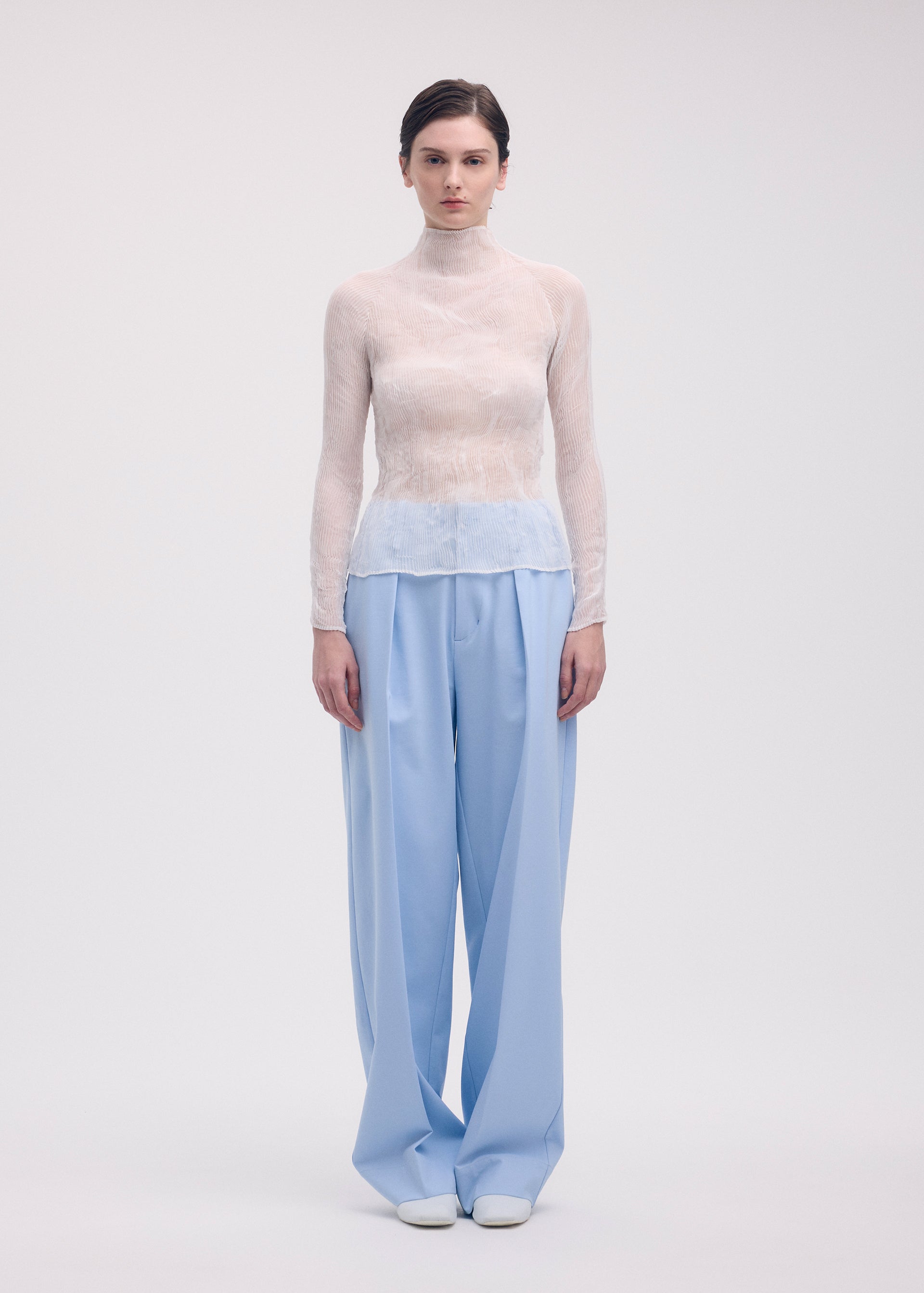 CHIFFON TWIST BK/WT-58 Top White – ISSEY MIYAKE EU