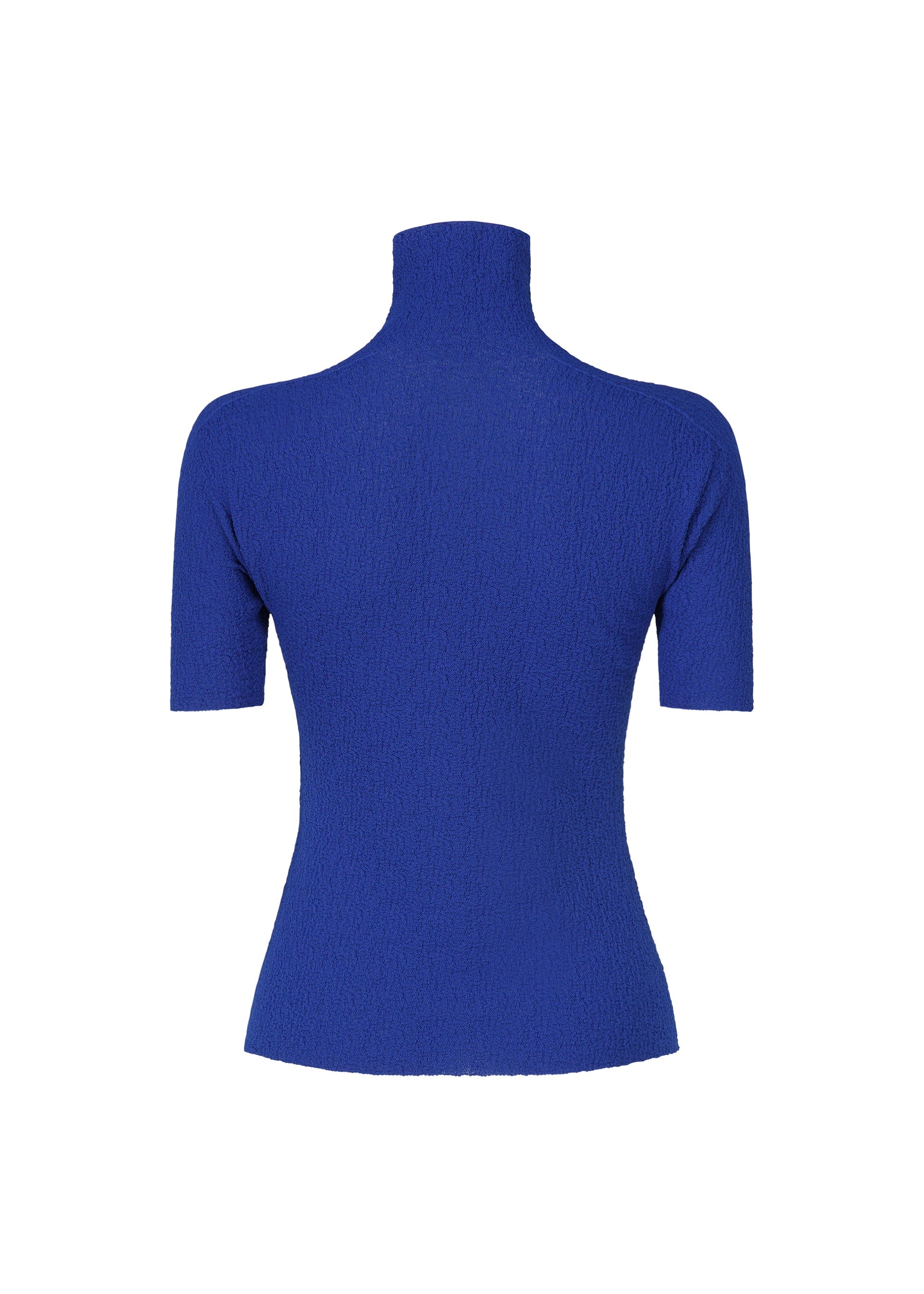 A detail shot of the Issey Miyake BODY KNIT top.