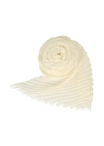 FEATHER RAMIE PLEATS STOLE