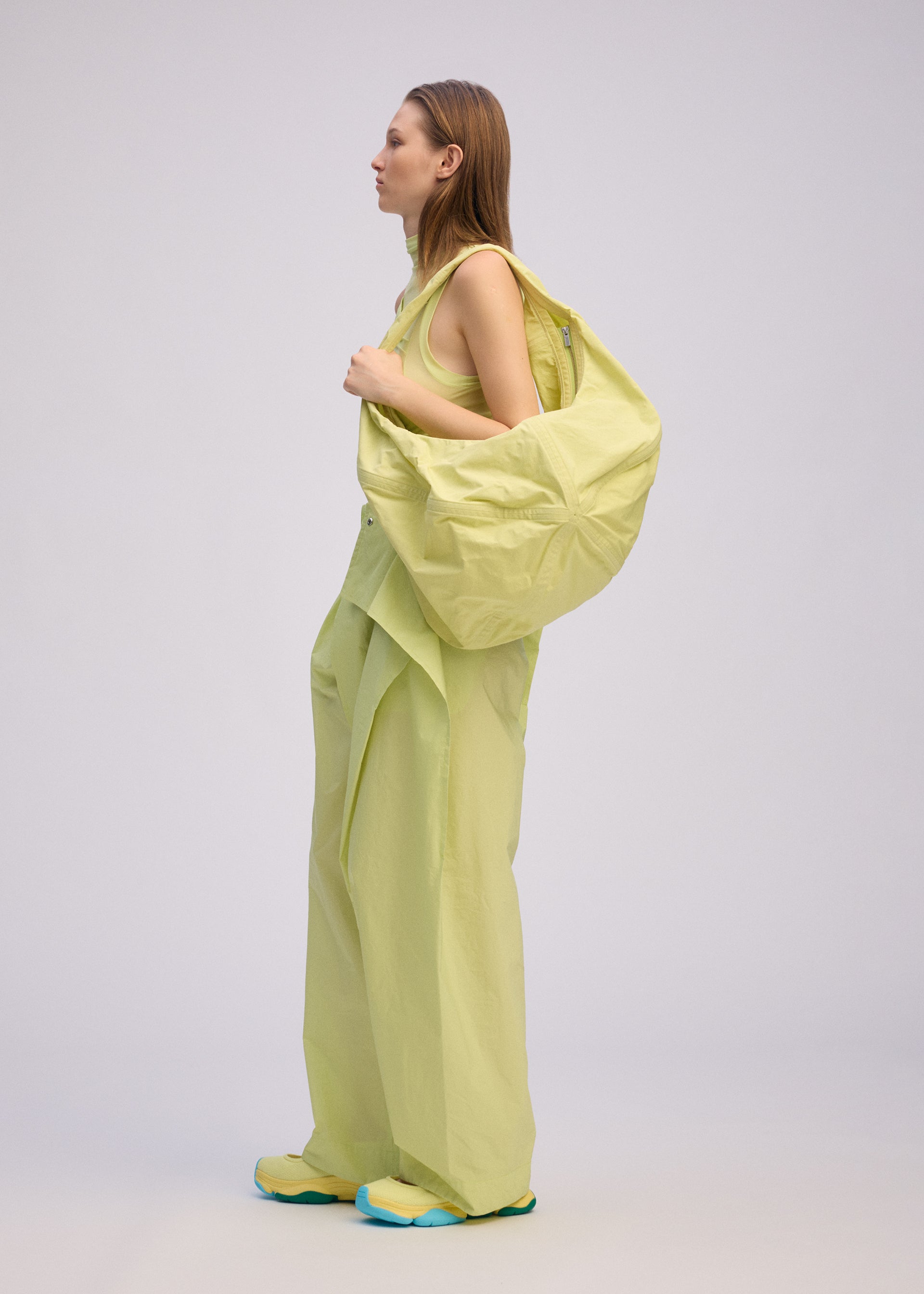 PAPER BALLOON 2 Shoulder Bag Egg Beige