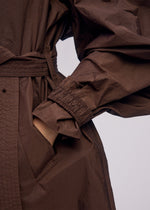 A model wears the ISSEY MIYAKE AKIMBO prêt à porter.