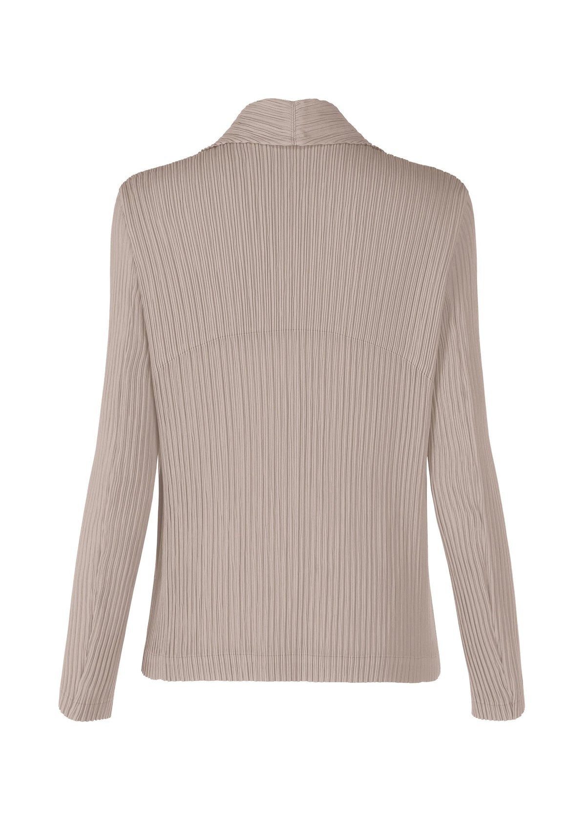 A detail shot of the ISSEY MIYAKE HATCHING PLEATS prêt à porter.