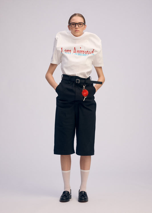 A model wears the Issey Miyake GENERIC WEAR prêt à porter.