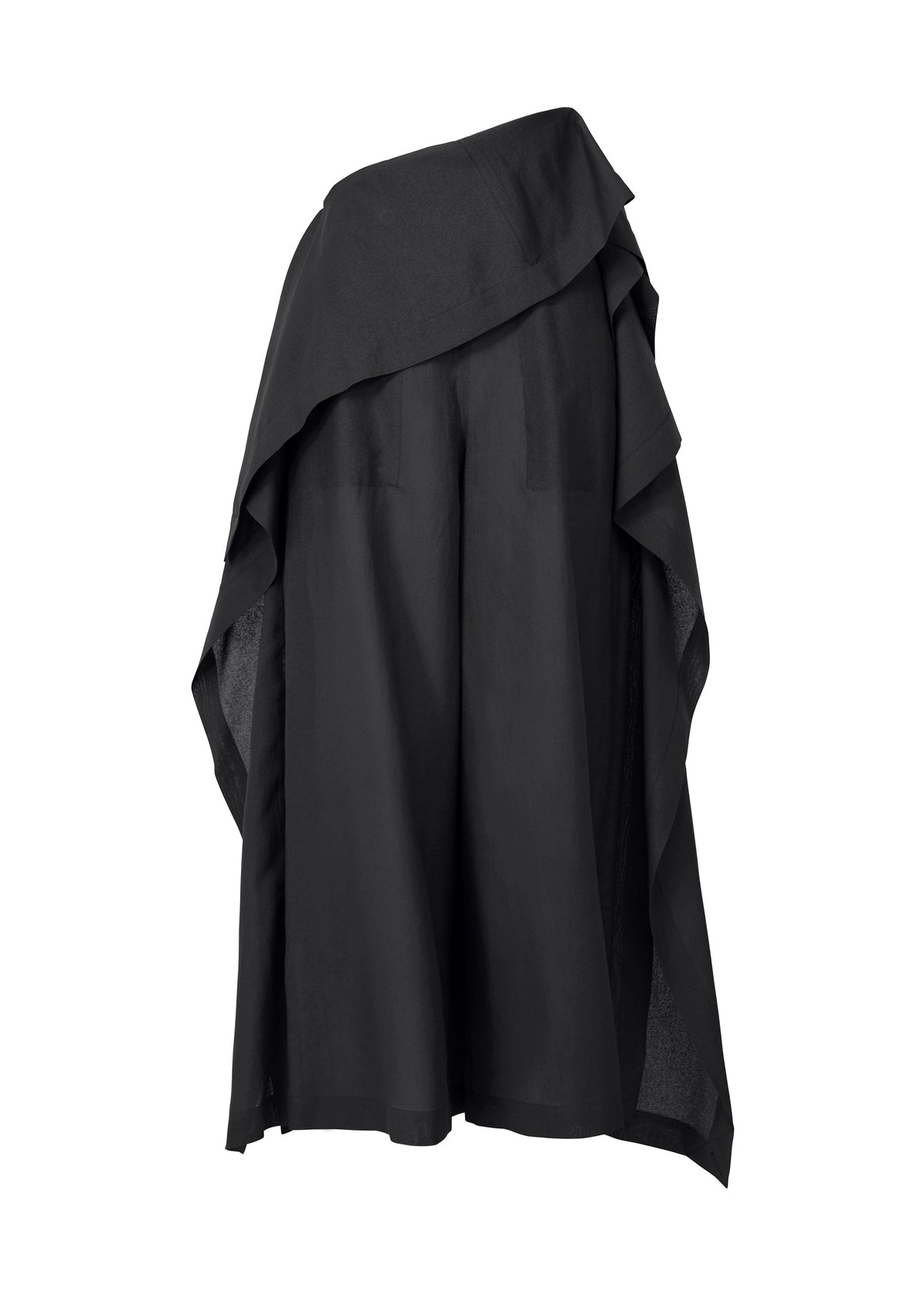 A product shot of the ISSEY MIYAKE ALL SQUARES pants in black (15), recurring_style.