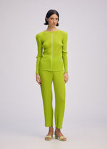 BOX SHOULDER PLEATS