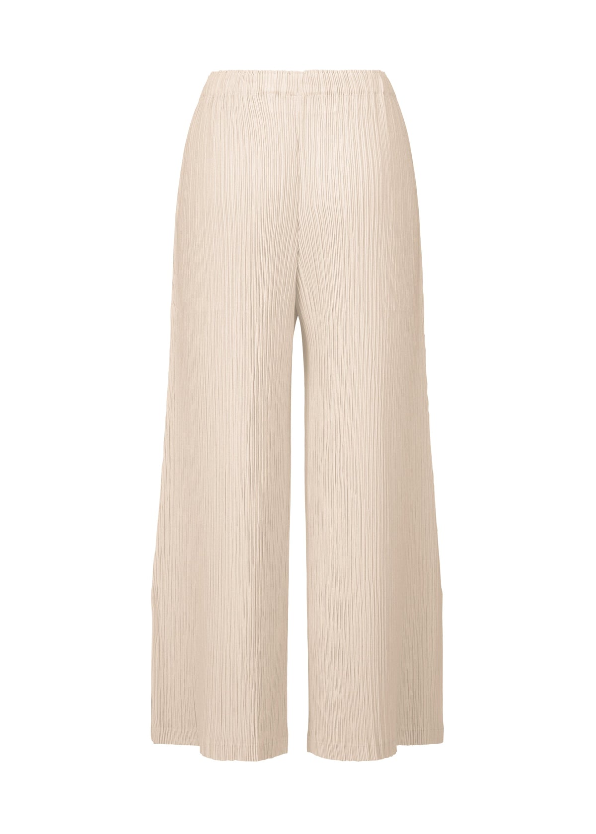 A detail shot of the Issey Miyake HATCHING BOTTOMS pants.
