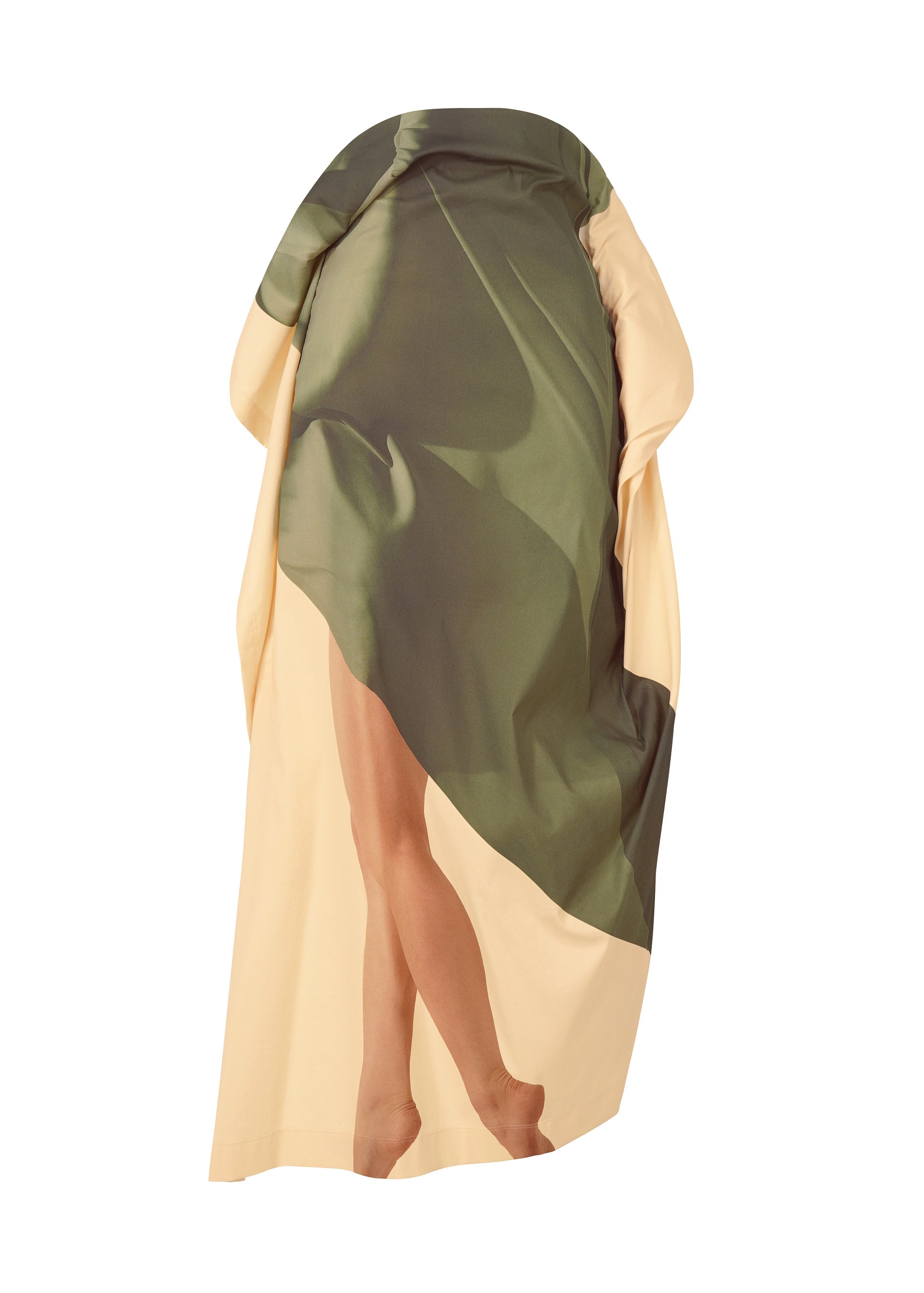 A product shot of the ISSEY MIYAKE BODY AT PLAY prêt à porter in brown (41).