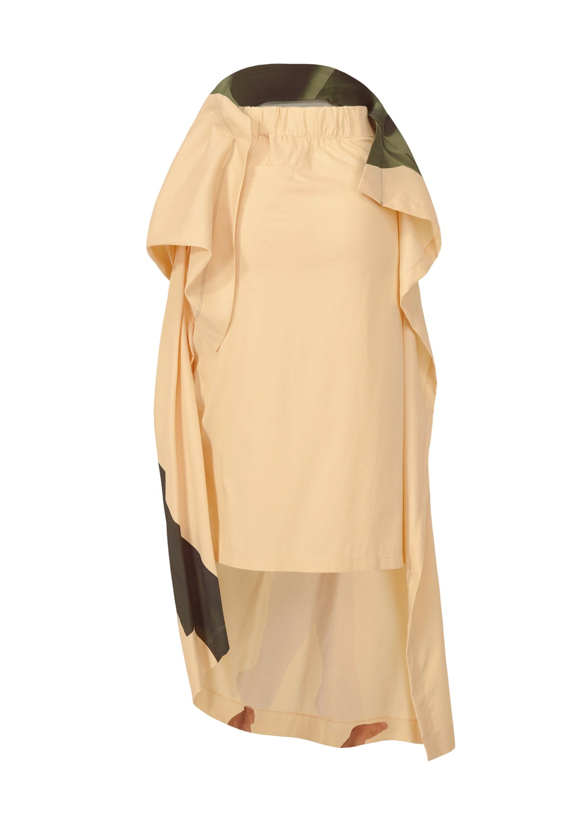 A detail shot of the ISSEY MIYAKE BODY AT PLAY prêt à porter.