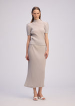 BOX SHOULDER PLEATS