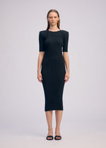 BOX SHOULDER PLEATS