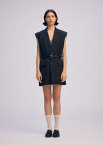 A model wears the ISSEY MIYAKE PALINDROME prêt à porter.