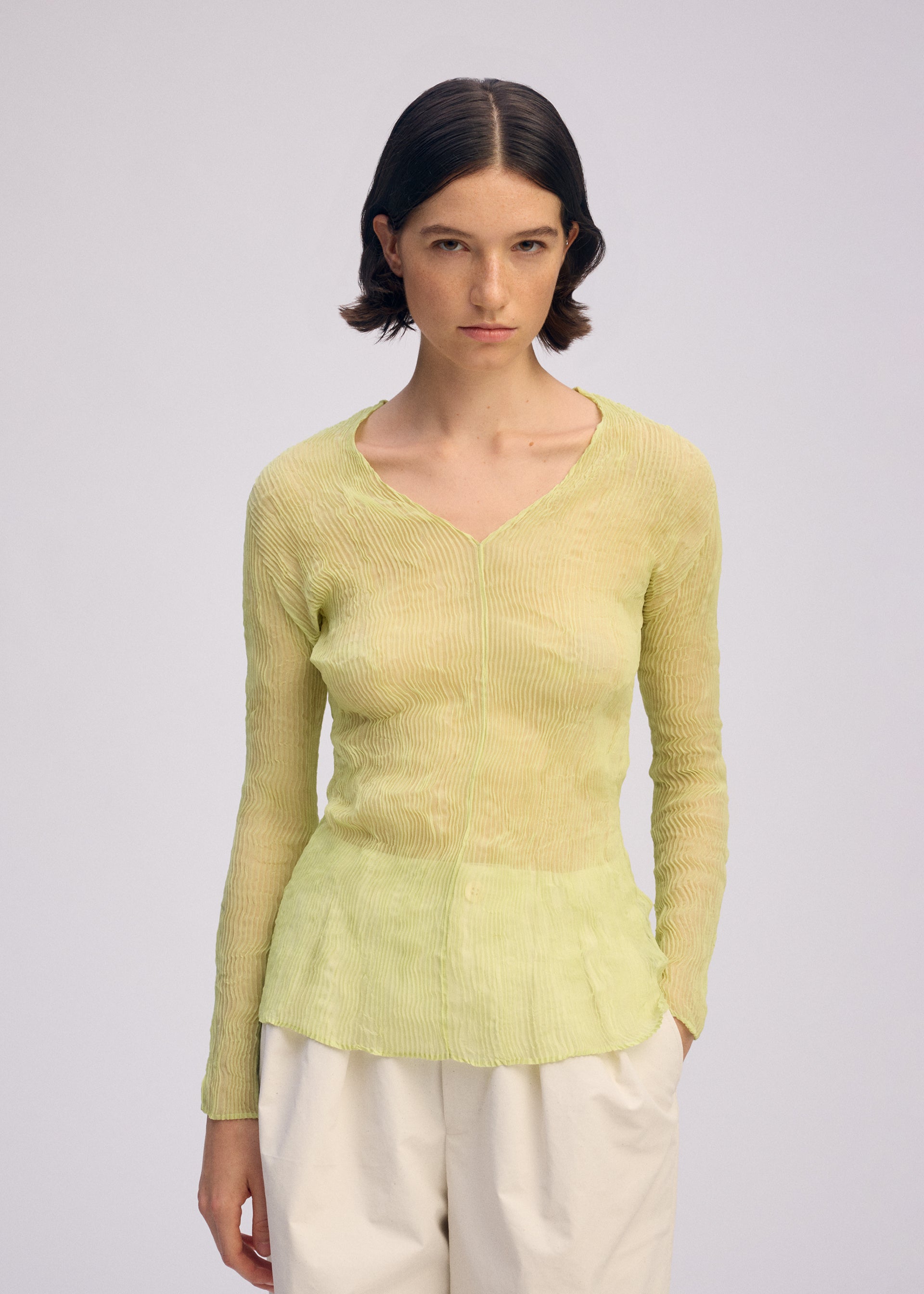 CHIFFON TWIST 1 Top Light Green – ISSEY MIYAKE EU