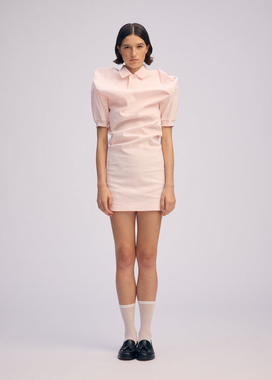 A model wears the Issey Miyake GENERIC WEAR prêt à porter.