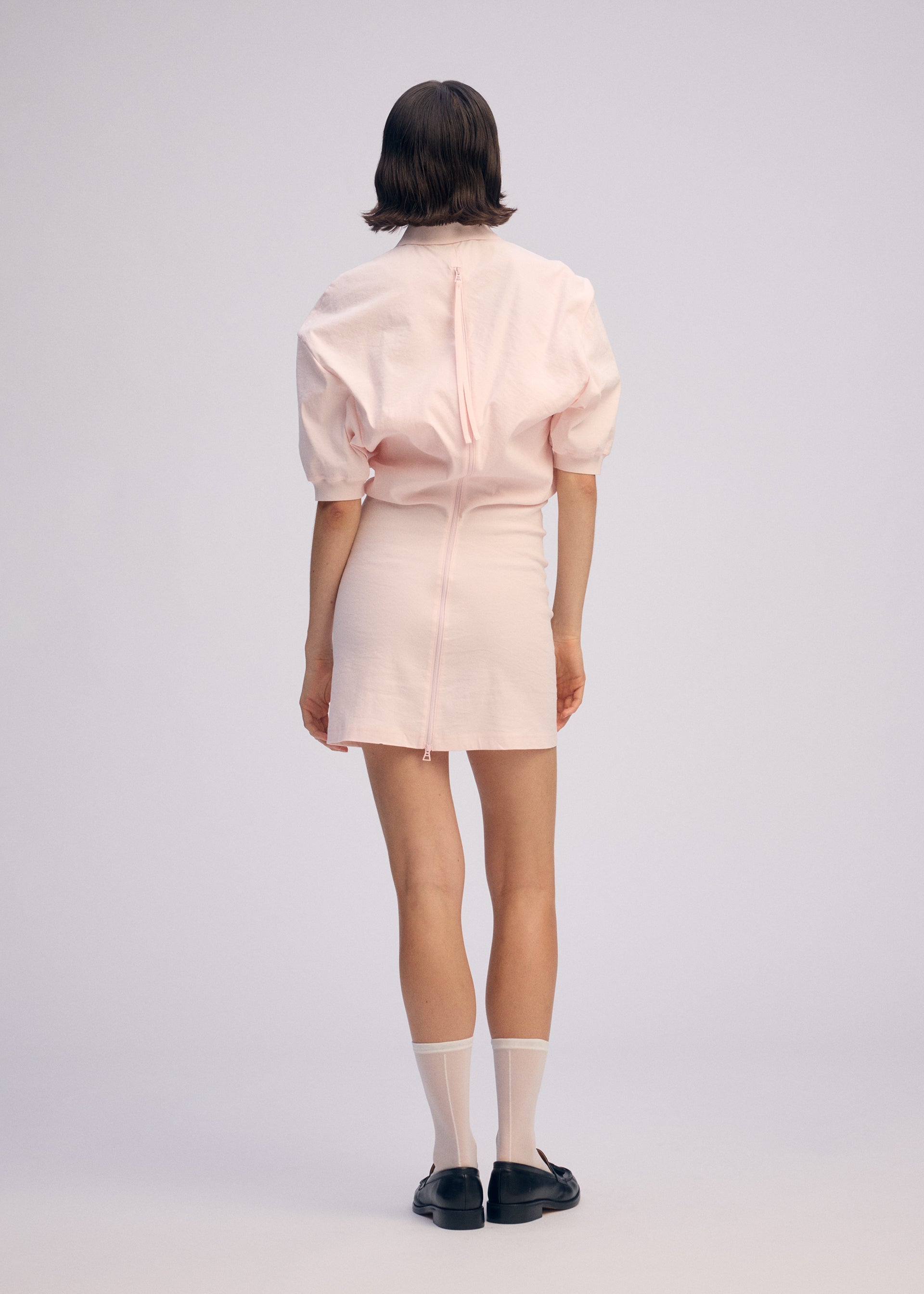 A model wears the Issey Miyake GENERIC WEAR prêt à porter.