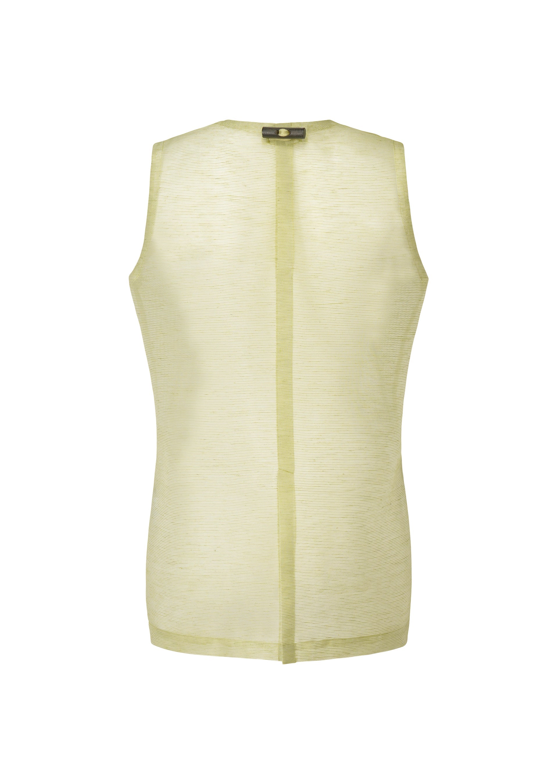 A detail shot of the Issey Miyake DRAW TO FORM shirt.