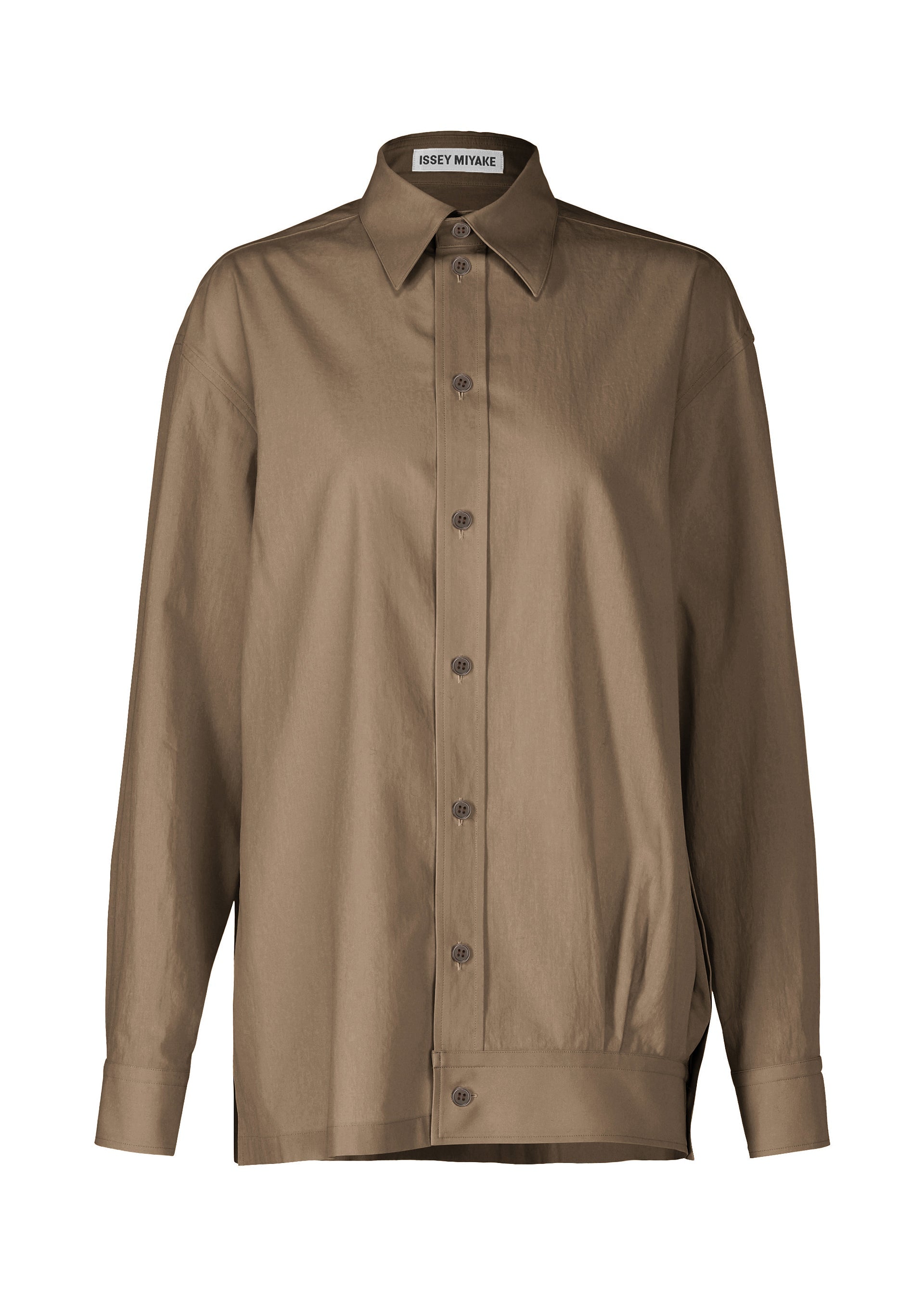 A product shot of the ISSEY MIYAKE ODD SHIRT 2 prêt à porter in brown (45).