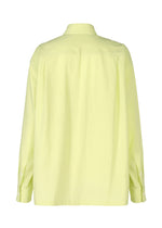 A detail shot of the ISSEY MIYAKE ODD SHIRT 2 prêt à porter.