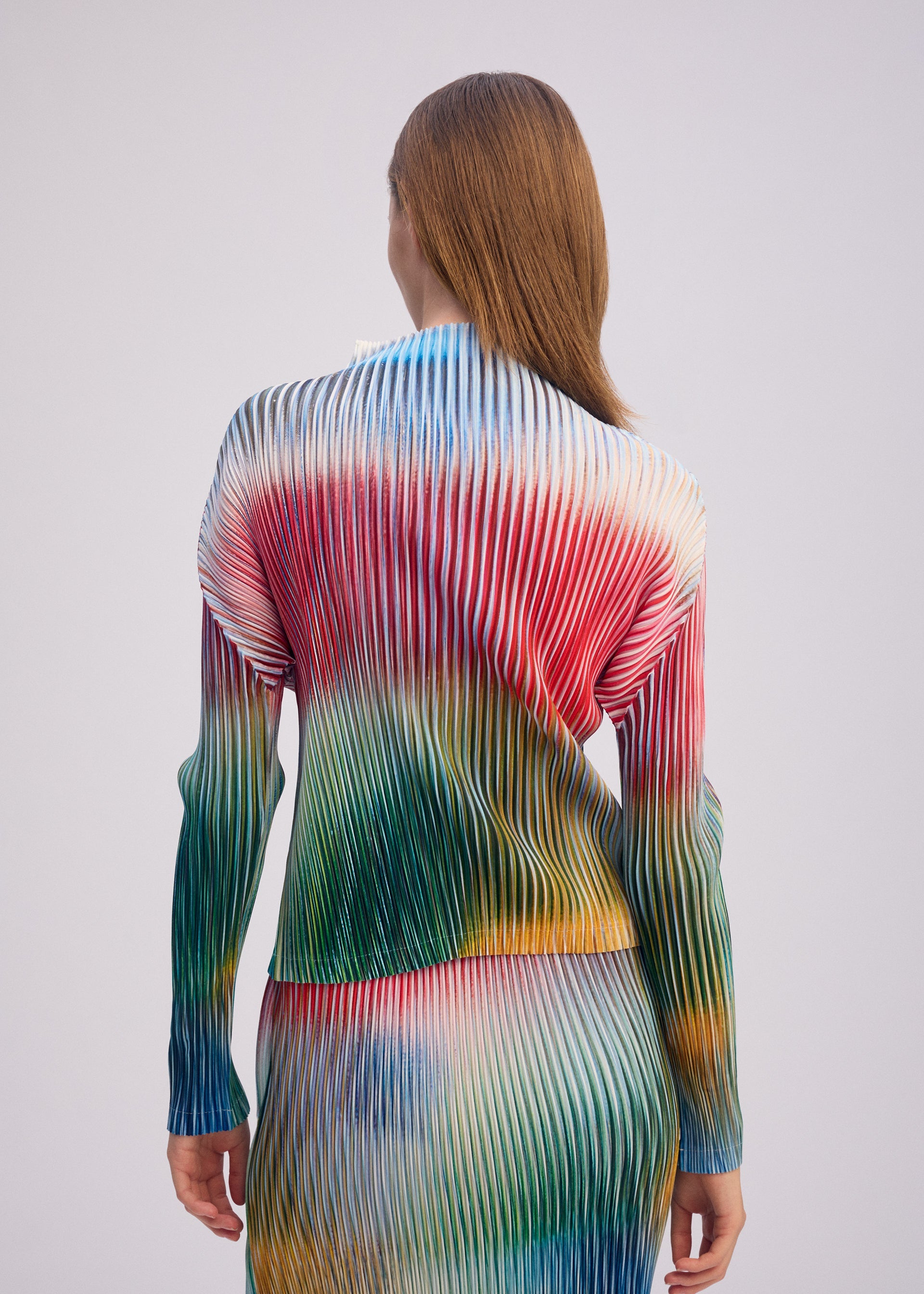 OBSCURE PLEATS Top Multi Color – ISSEY MIYAKE EU
