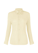 A product shot of the ISSEY MIYAKE HATCHING PLEATS prêt à porter in special white (02).