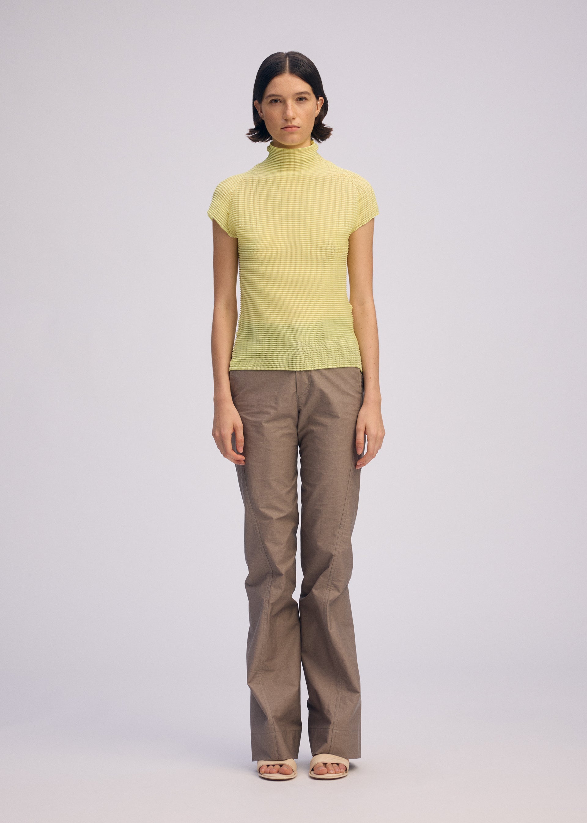 WOOLY PLEATS-66 Top Greige – ISSEY MIYAKE EU