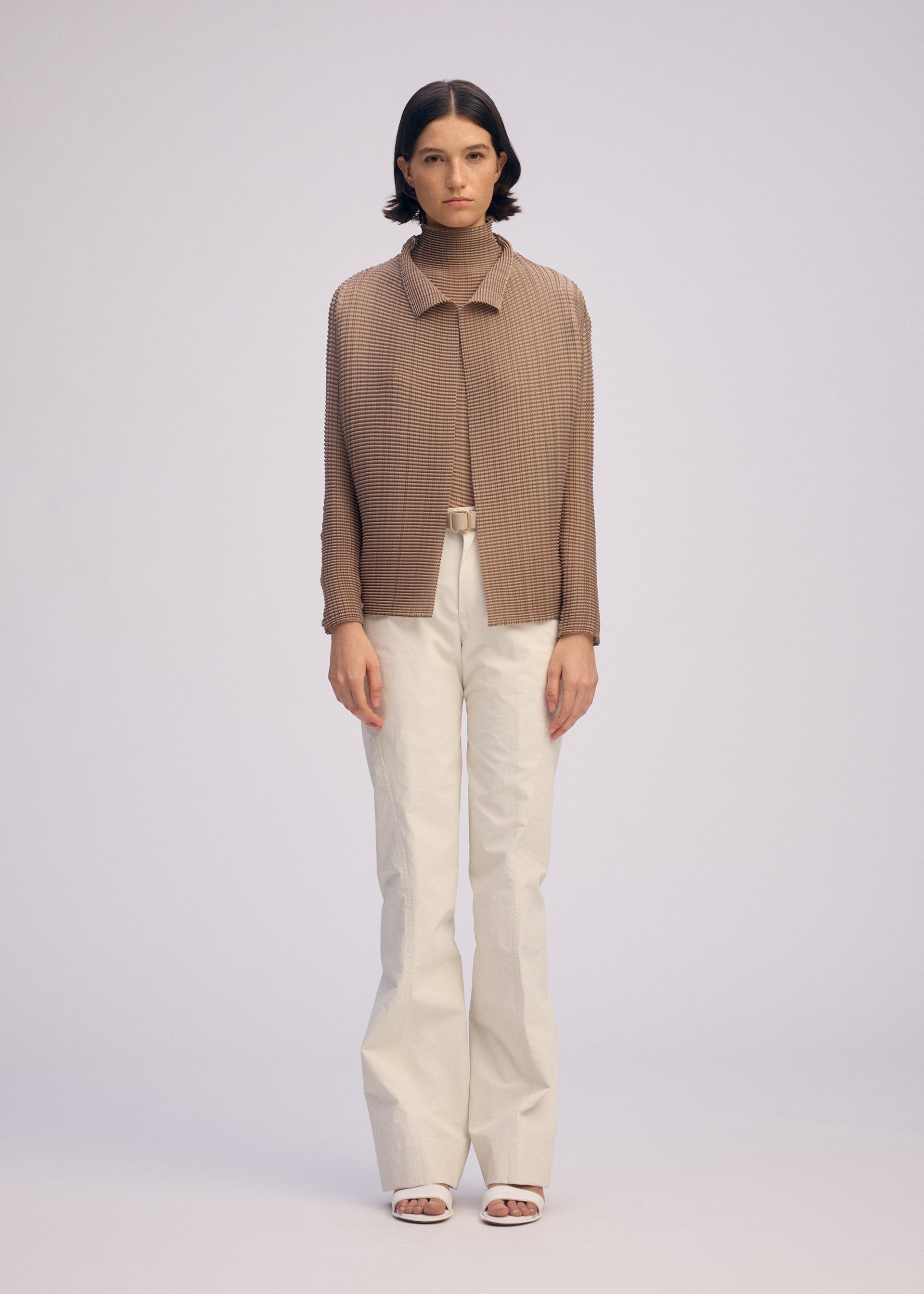 WOOLY PLEATS-66 Cardigan Greige – ISSEY MIYAKE EU
