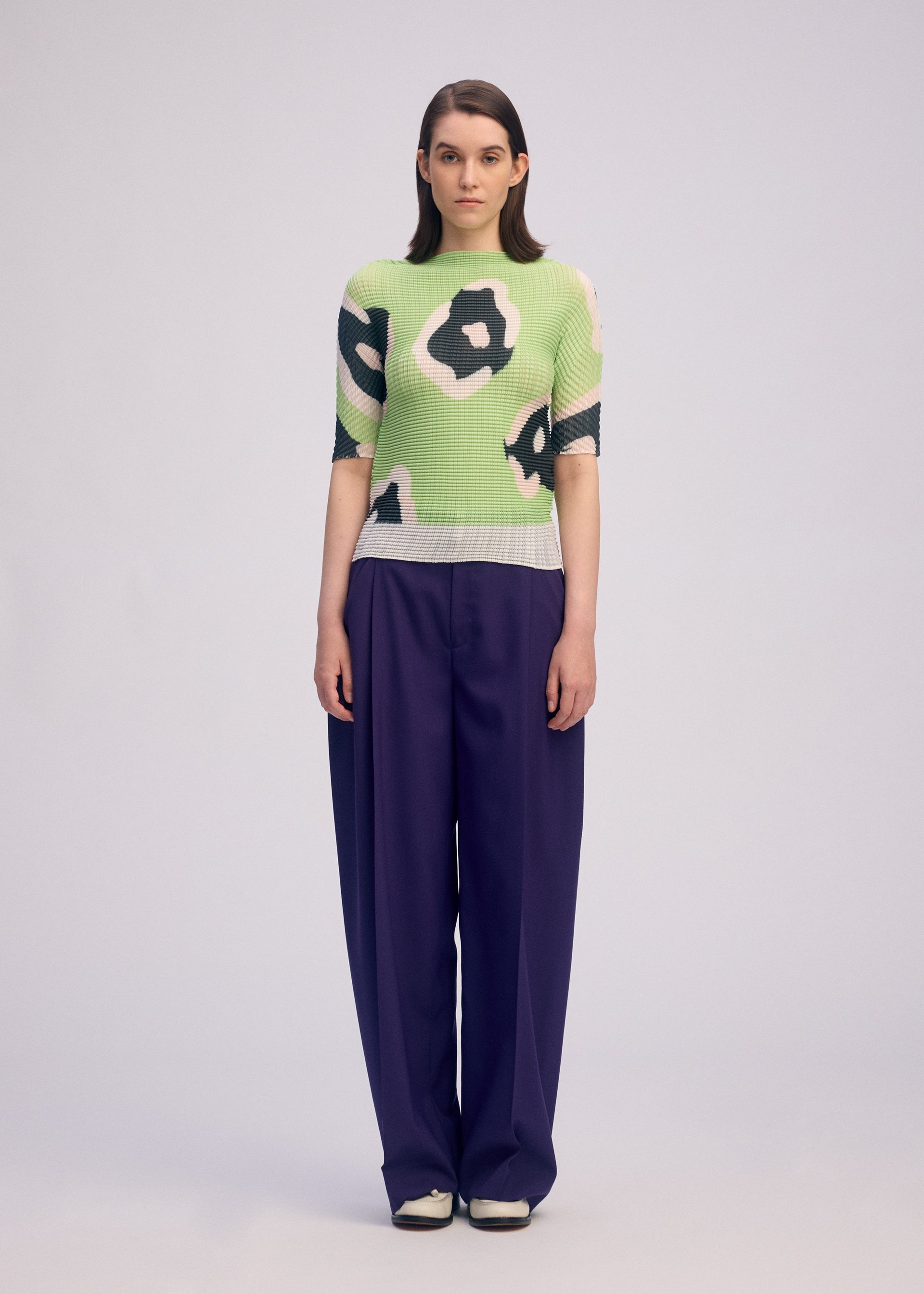 トップス ISSEY MIYAKE FETE 05aw pleats best VERVE PLEATS TOP Top Black-Hued – ISSEY MIYAKE EU
