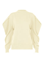 A product shot of the ISSEY MIYAKE AKIMBO KNIT prêt à porter in .