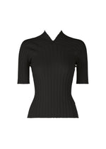 A product shot of the ISSEY MIYAKE ELEPHANT KNIT prêt à porter in .