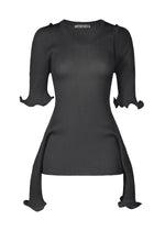 A product shot of the ISSEY MIYAKE ADVENTITIOUS?SLEEVES top in grey (14), recurring_style.