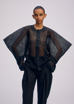 A model wears the Issey Miyake CIALDA prêt à porter.