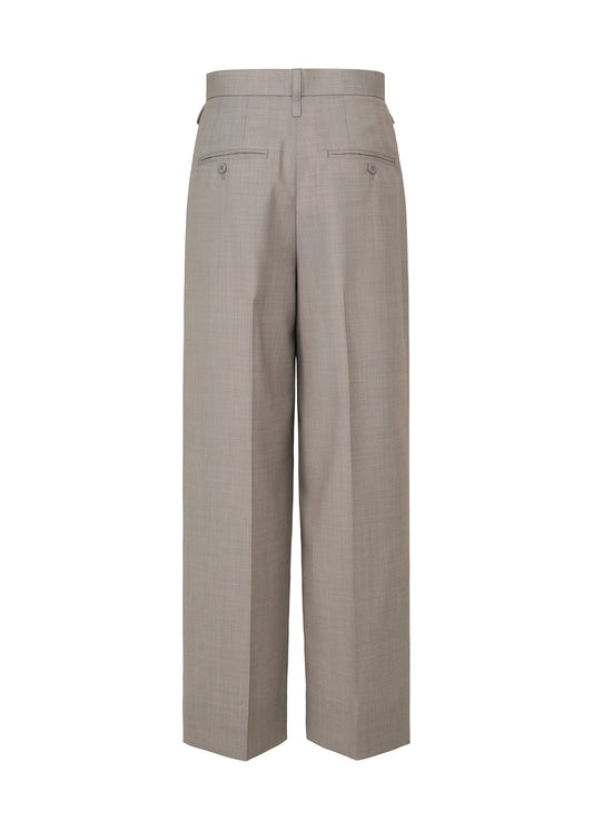 A detail shot of the ISSEY MIYAKE HONEST ENSEMBLE pants.