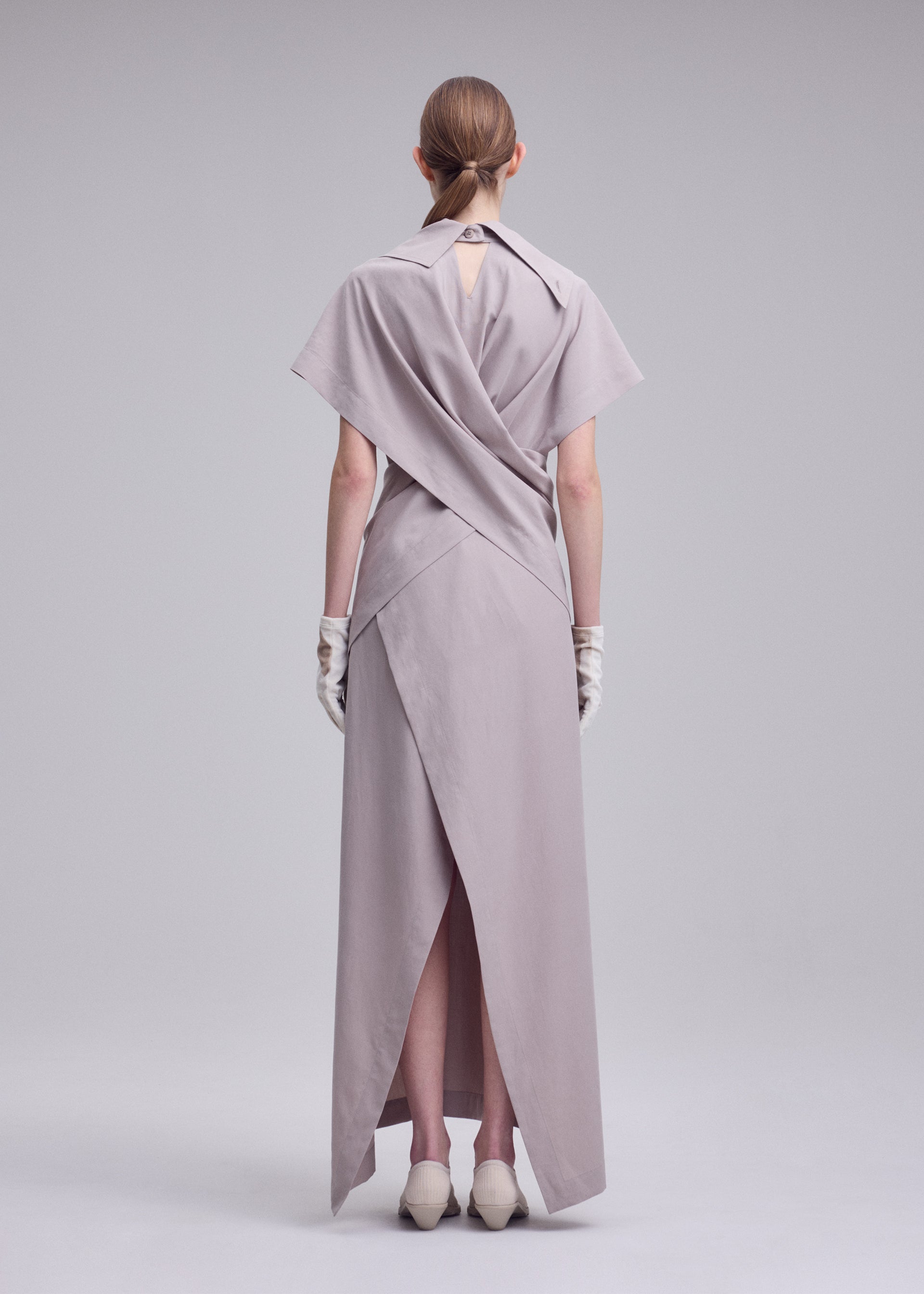 HANDS OF LOVER Dress Black-Hued – ISSEY MIYAKE EU