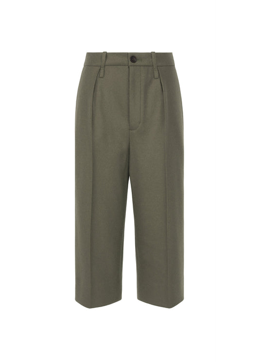 A product shot of the ISSEY MIYAKE MANNER trousers in gray.