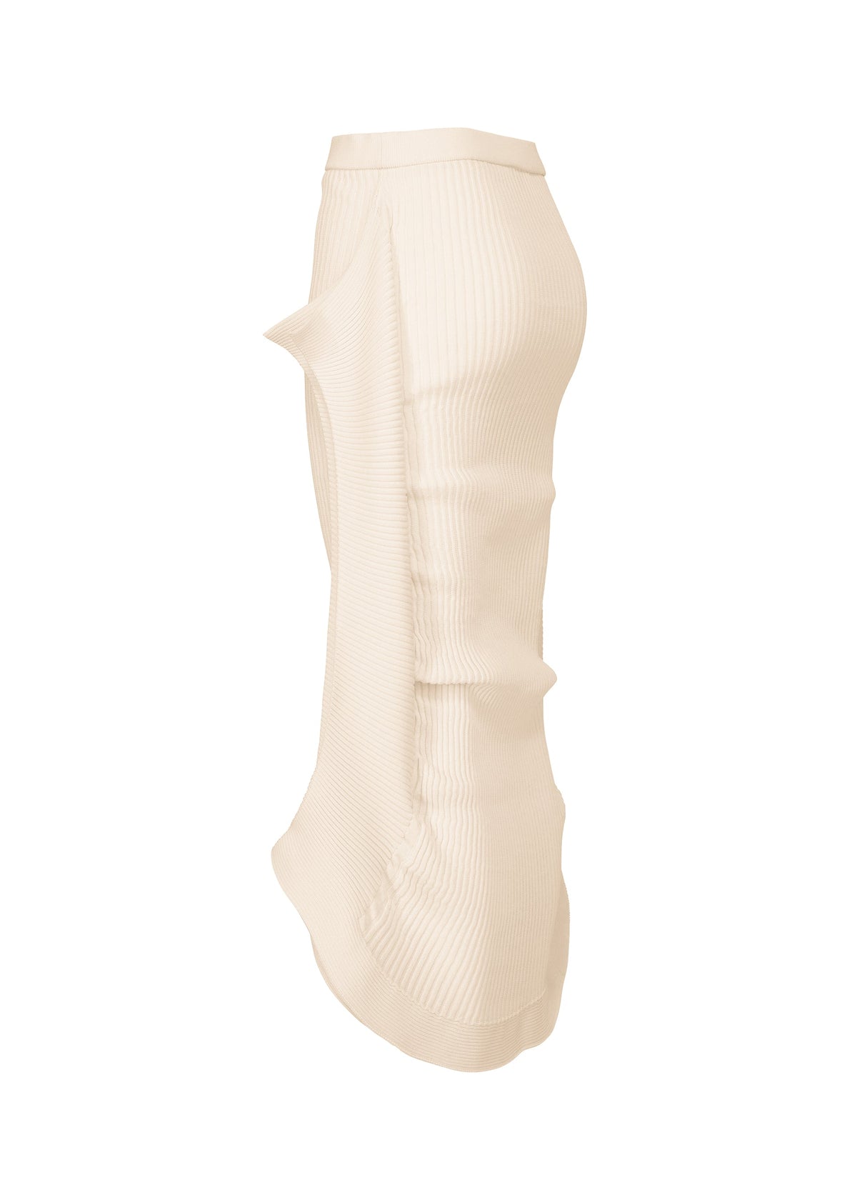 A detail shot of the ISSEY MIYAKE PRANCE skirt.