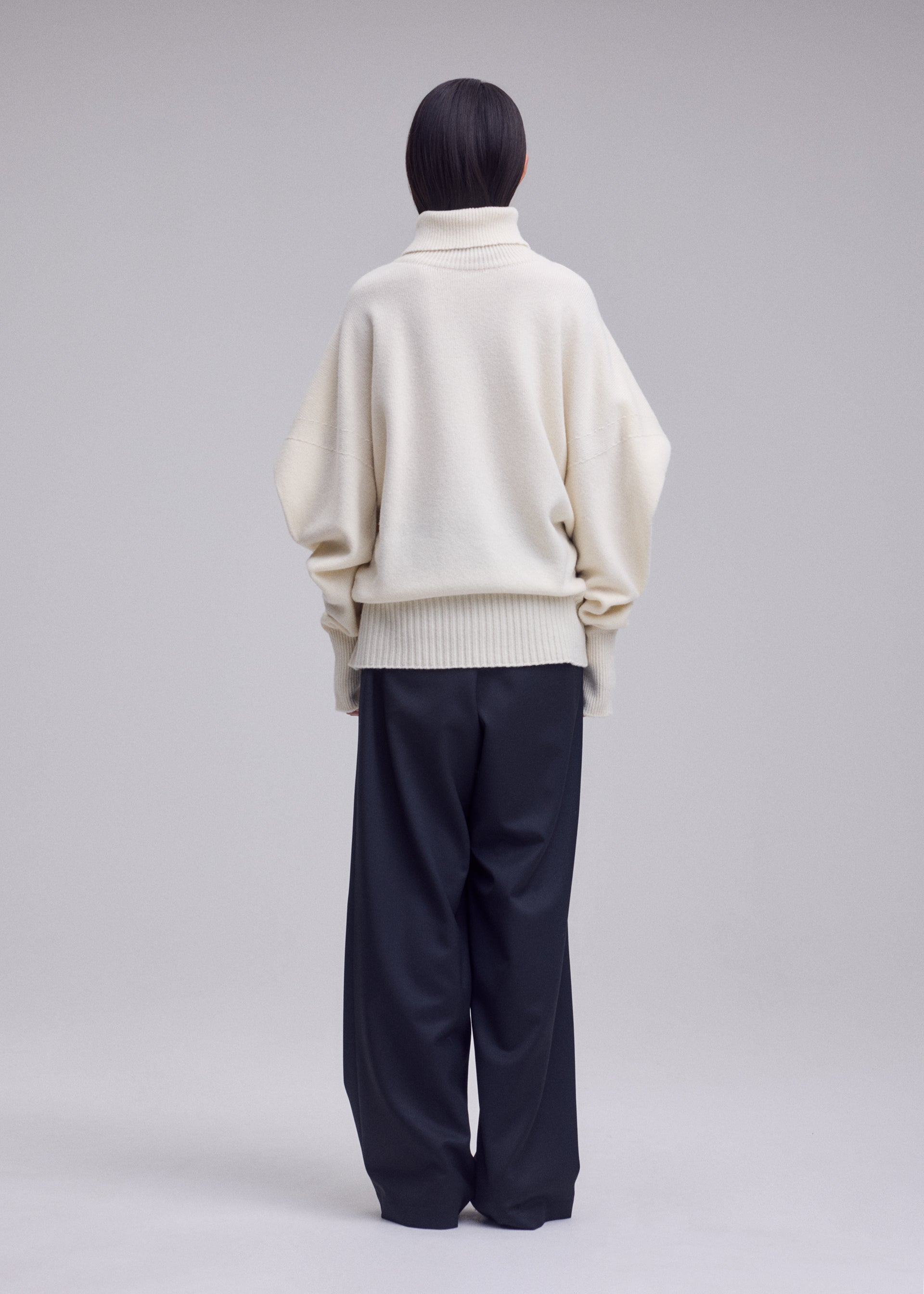 O KNIT Top Black – ISSEY MIYAKE EU