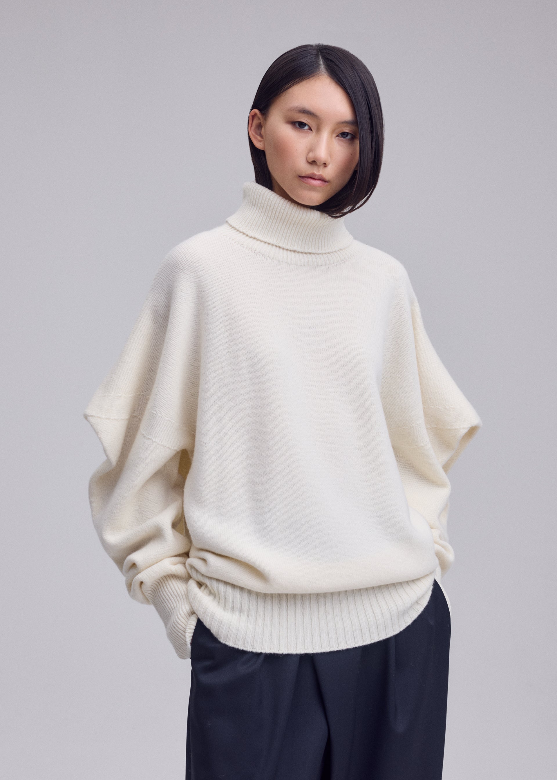 70s ISSEY MIYAKE イッセイミヤケ　ニットポロ　レディース 麻 O KNIT Top Black – ISSEY MIYAKE EU