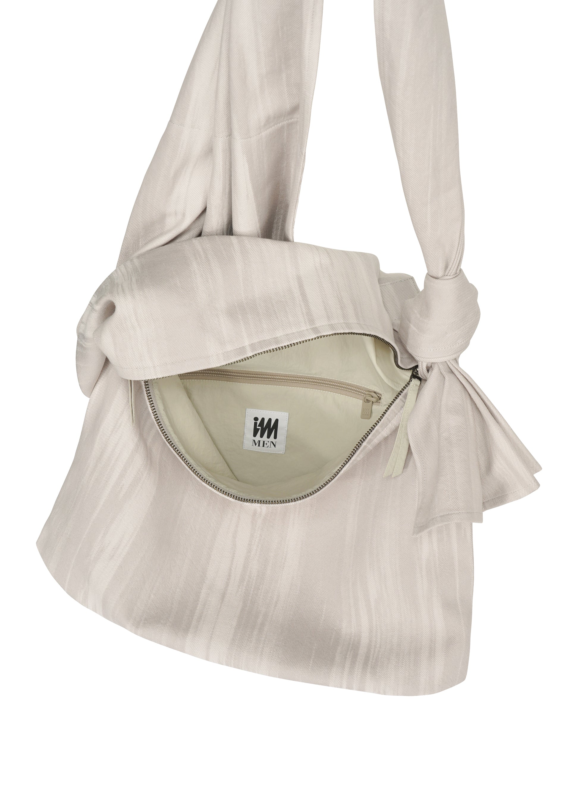 A detail shot of the IM Men COTTON JACQUARD BAG bag.