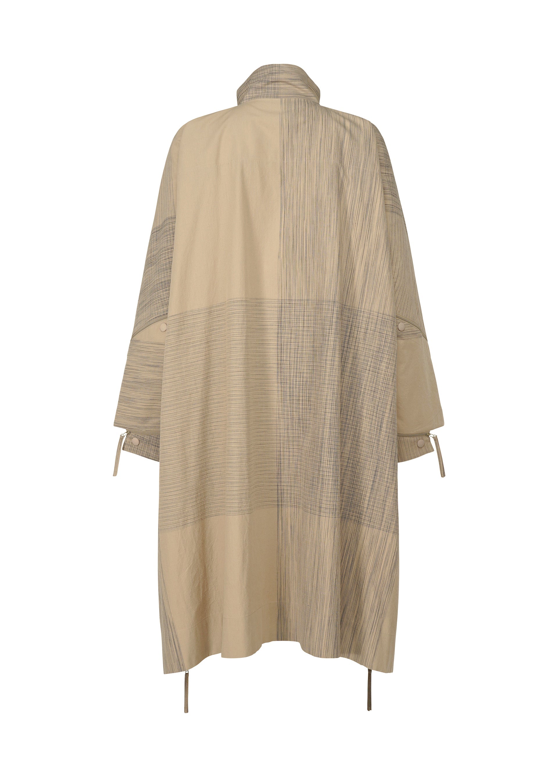 A detail shot of the IM MEN KASURI coat.