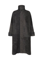 A product shot of the IM MEN PAINTING JACQUARD coat in black (15).