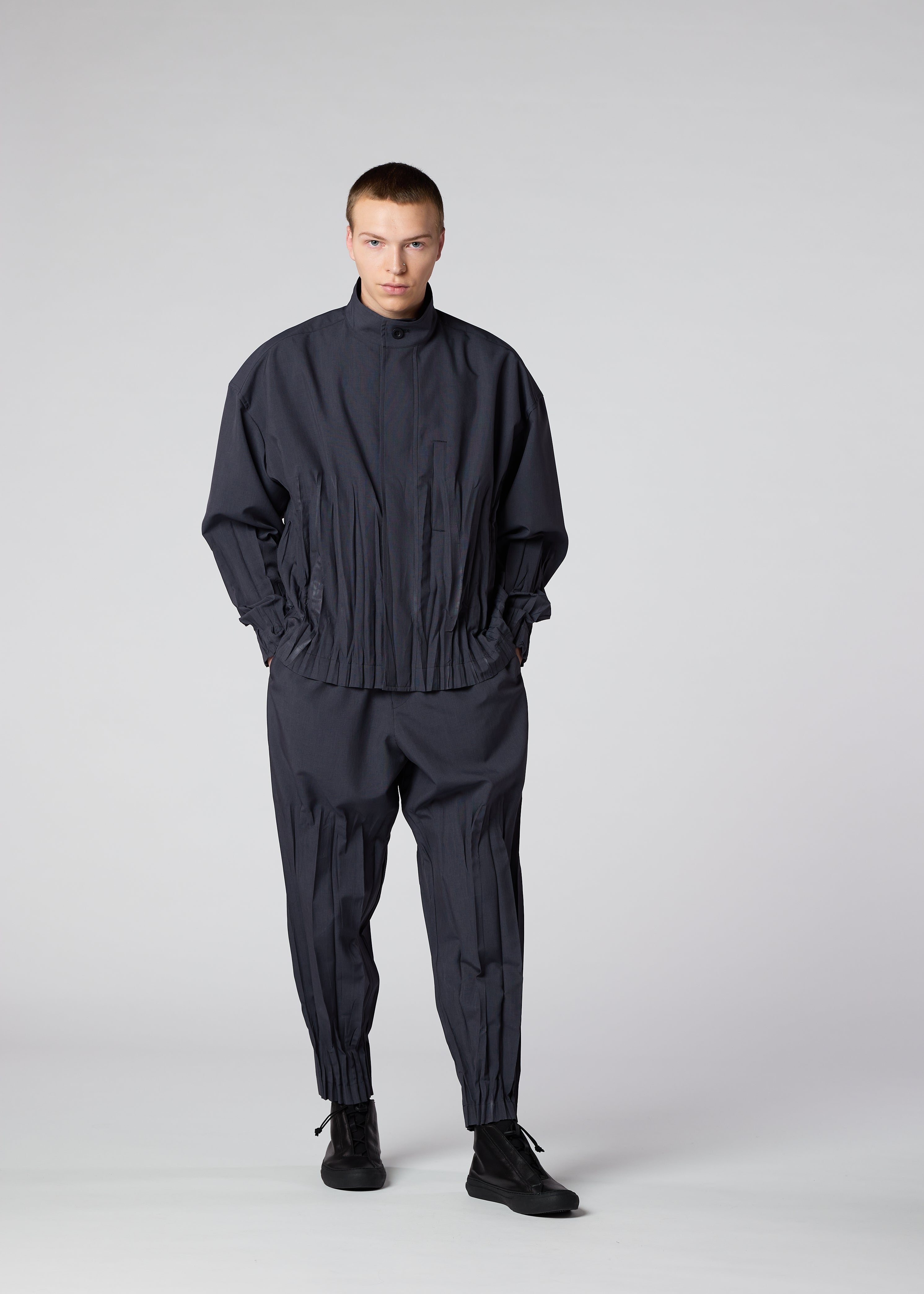 WAFT Jacket Khaki – ISSEY MIYAKE EU